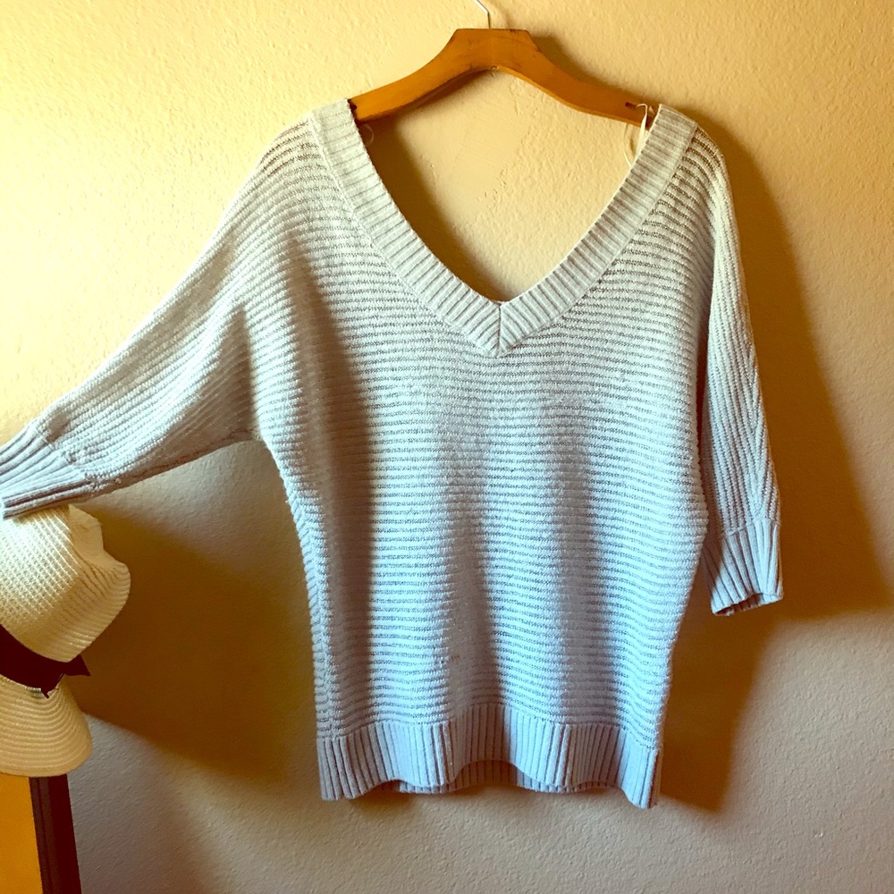 🖤DEEP V NECK SWEATER